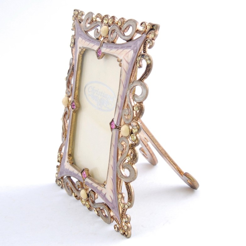 PHOTO FRAME