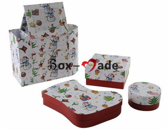 GIFT BOX